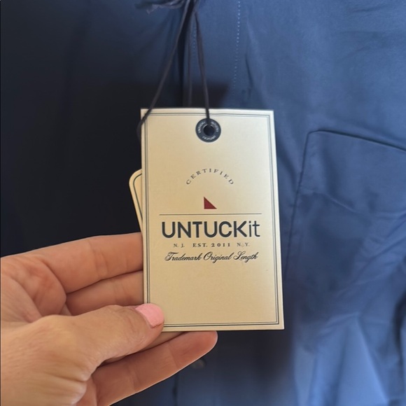 UNTUCKit Blue Casual Button Down Shirt - Picture 3 of 4